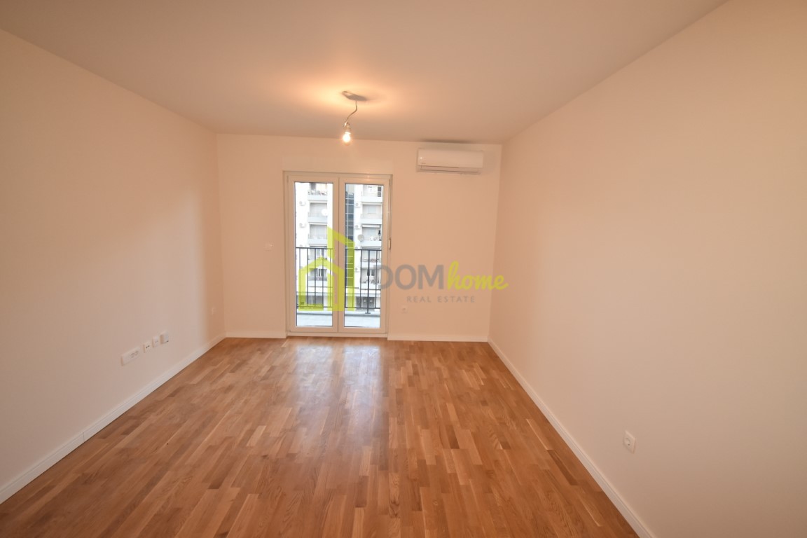 Jednosoban stan 42m2, Tuški put